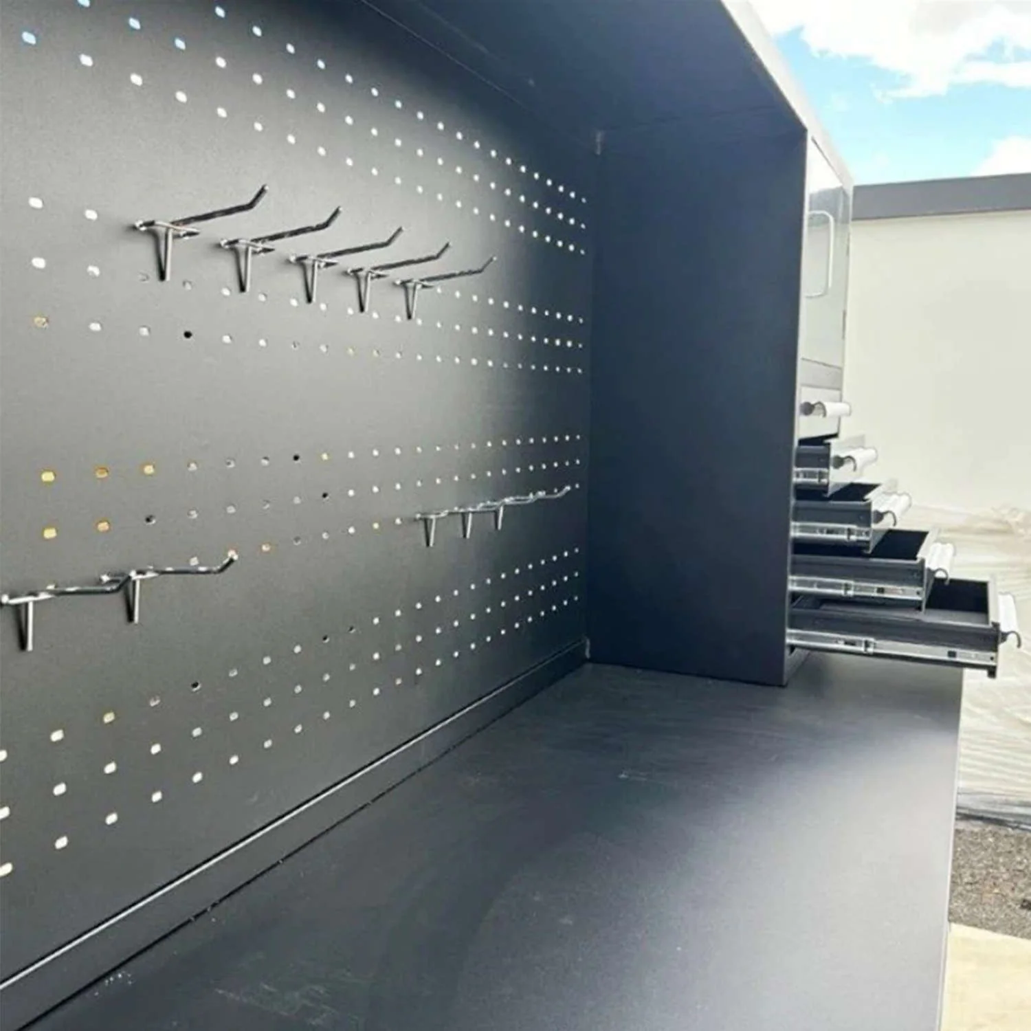 10ft Workbench Cabinet(40 Drawers, 2 Cabinets & 1 Pegboard) - Image 26