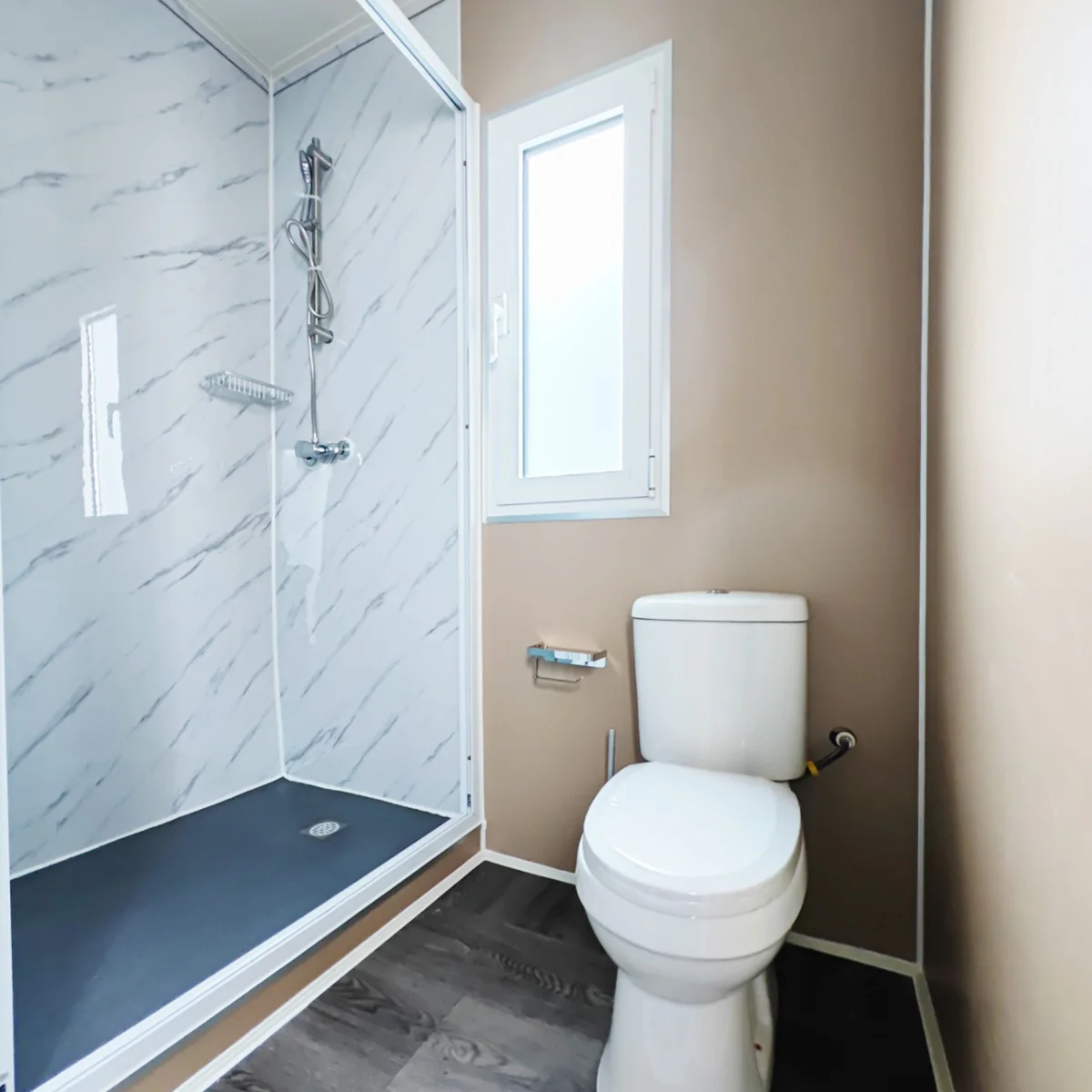 40ft Container House with 1 Bathroom - Image 9