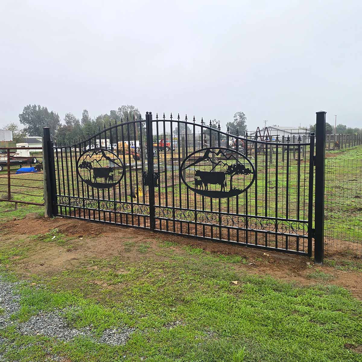 14x8 ft Steel Dual Swing Driveway Gate - Image 14