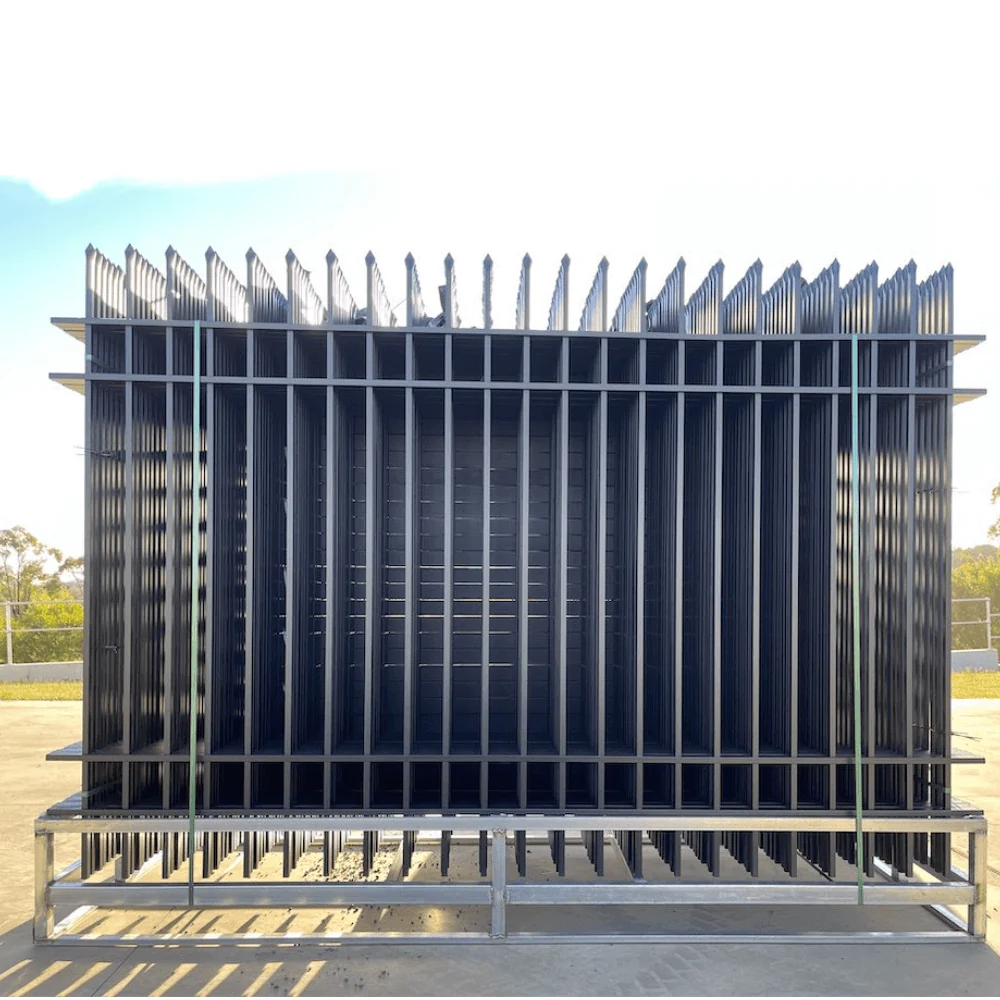 10x7 ft Steel Fence with 4 Rails, 30 Panels - Image 12