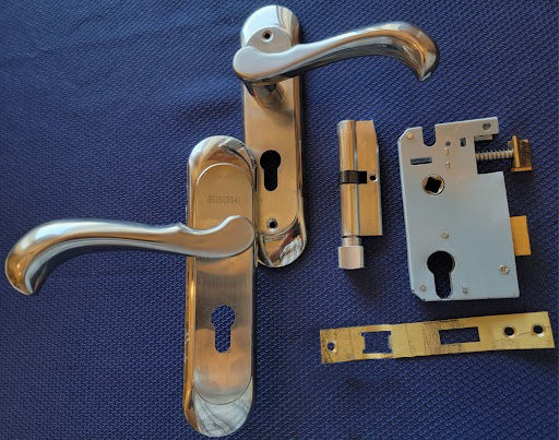 Lock for Portable Restroom, Unique Key - Image 8