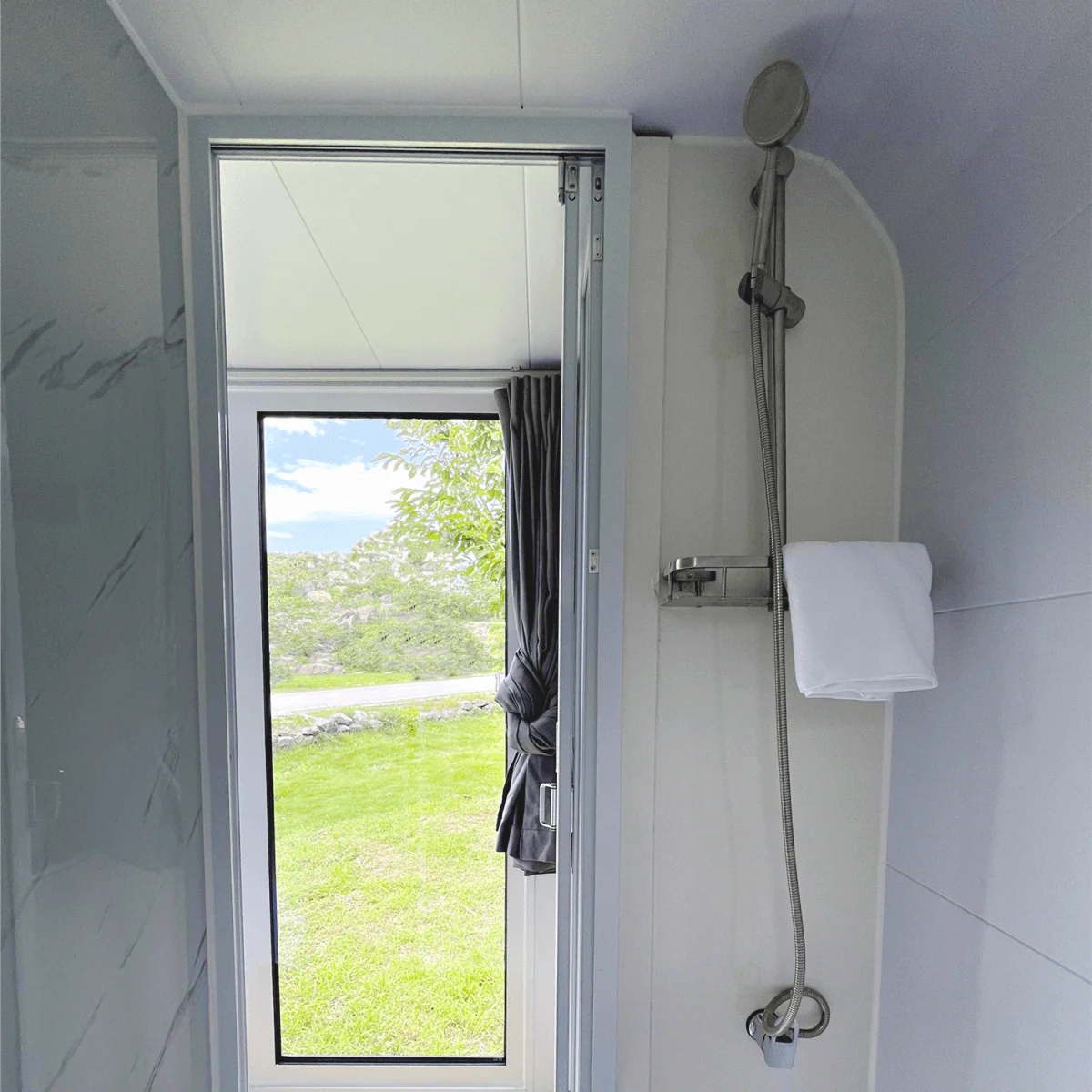 Outdoor Living and Working Tiny House 13ft - Image 10